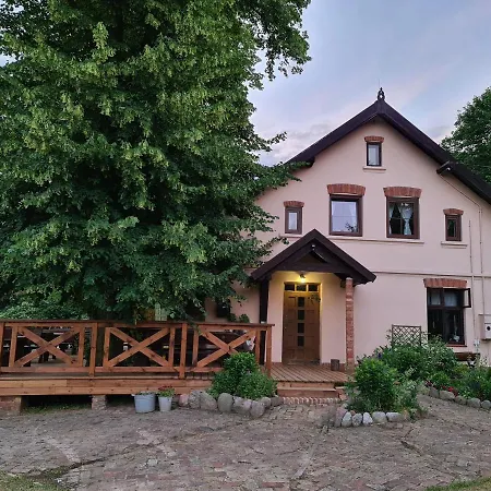 Swojski Gosciniec 3*