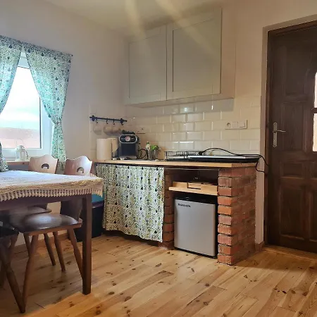 住宿加早餐酒店 Swojski Gosciniec Prażmowo