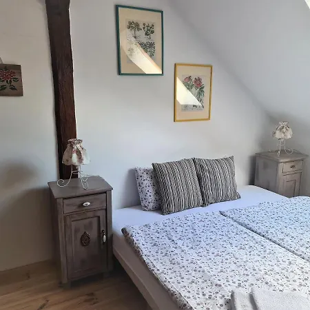 Bed & Breakfast Swojski Gosciniec *