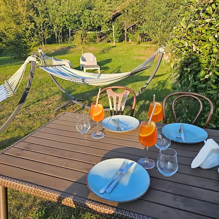 Swojski Gosciniec Bed & Breakfast Prazmowo