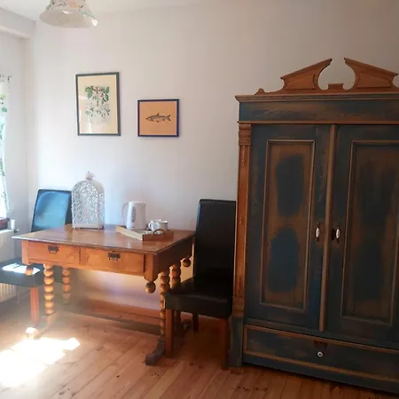 Swojski Gosciniec 住宿加早餐酒店