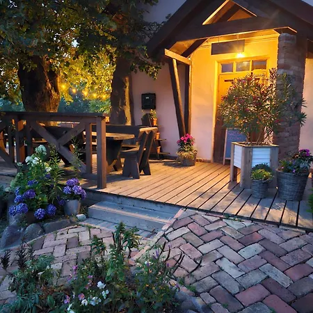 Swojski Gosciniec Bed & Breakfast *
