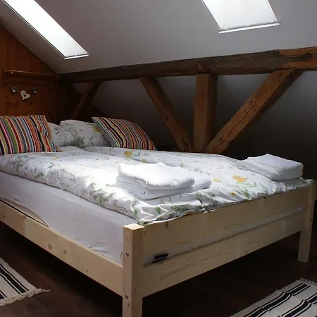 住宿加早餐酒店 Swojski Gosciniec Prażmowo